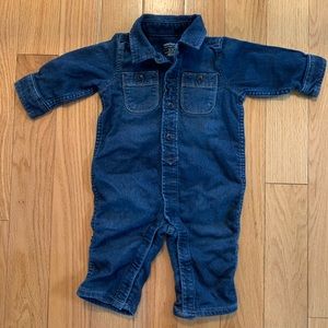 4/25$ Gap baby denim jumpsuit- 6-12 months-unisex